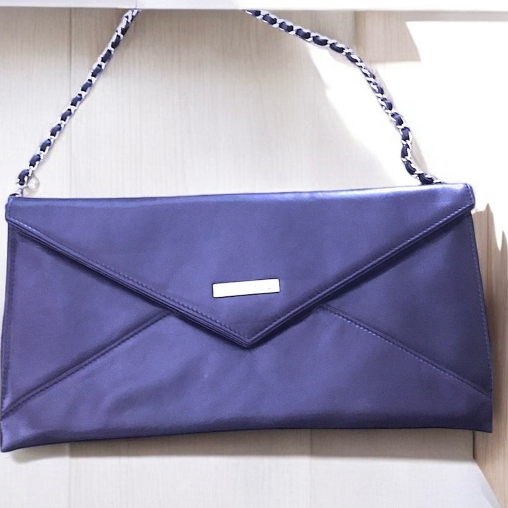 Chanel Purse Clutch Vintage Mademoiselle - Picture 2 of 3